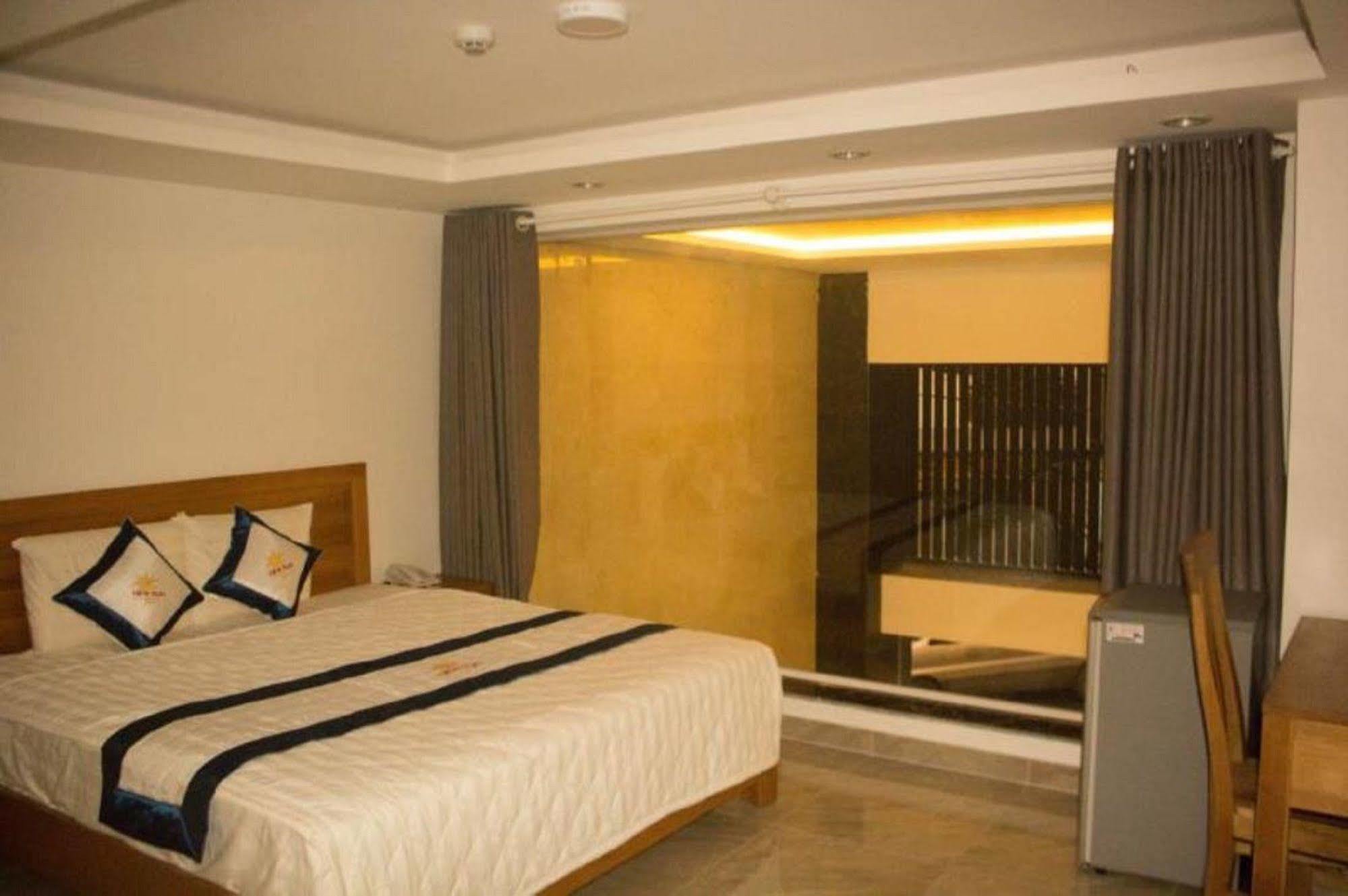 Reddoorz Plus New Sun Hotel