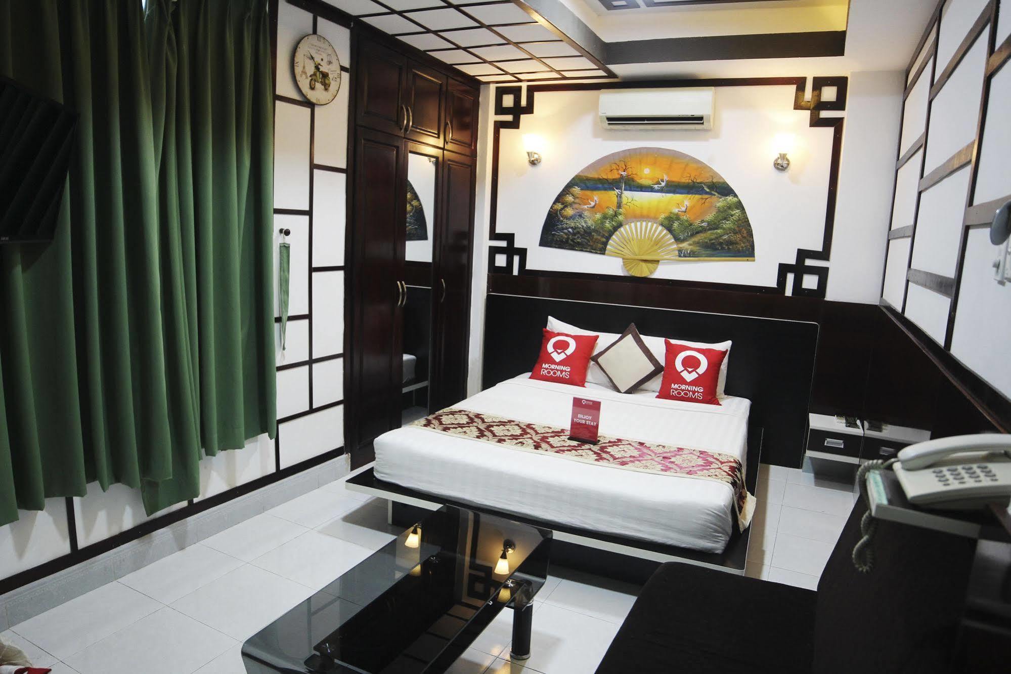 Morning Phan Dang Luu 2* Ho Chi Minh City