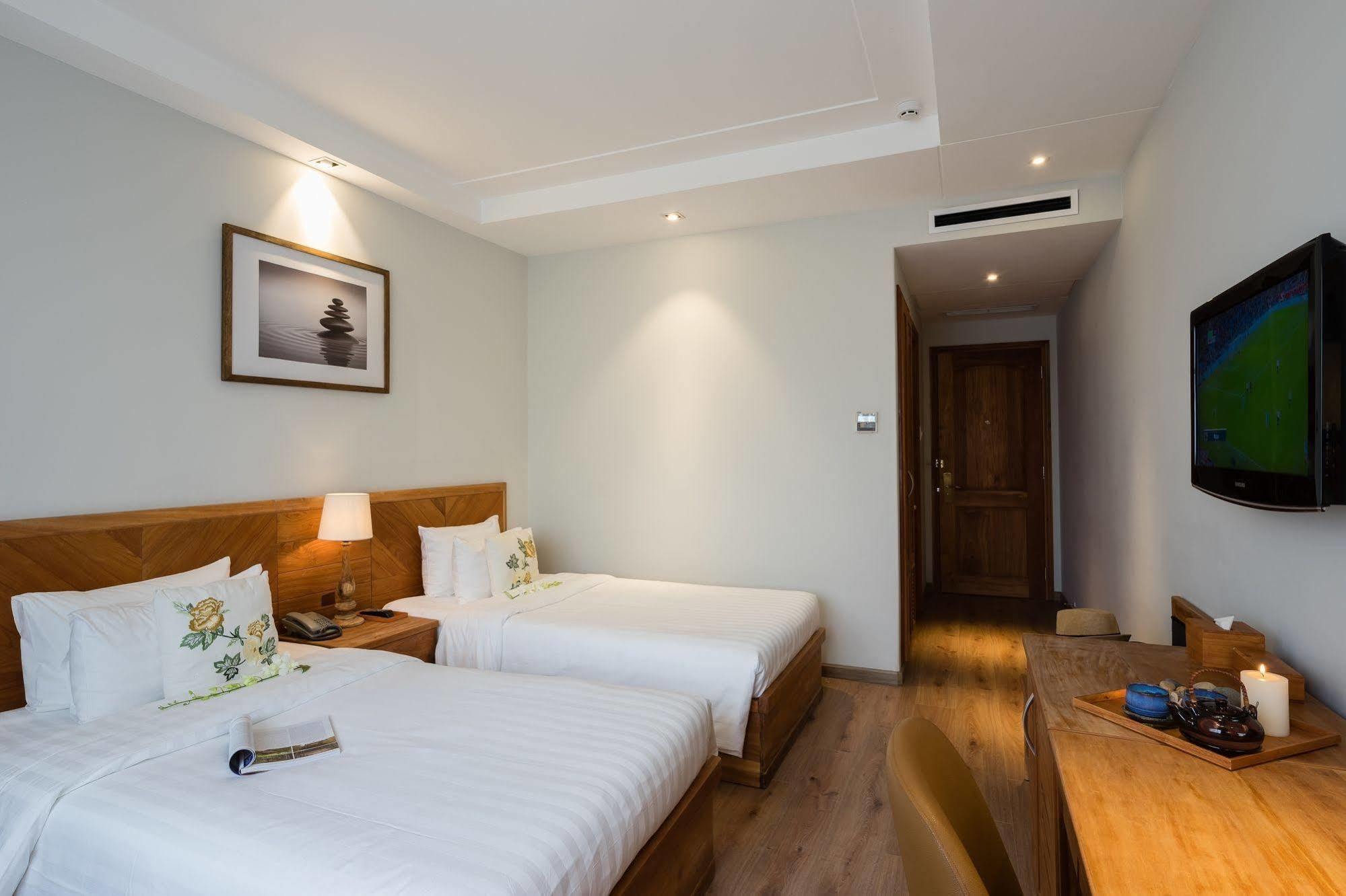 Silverland Yen 4*