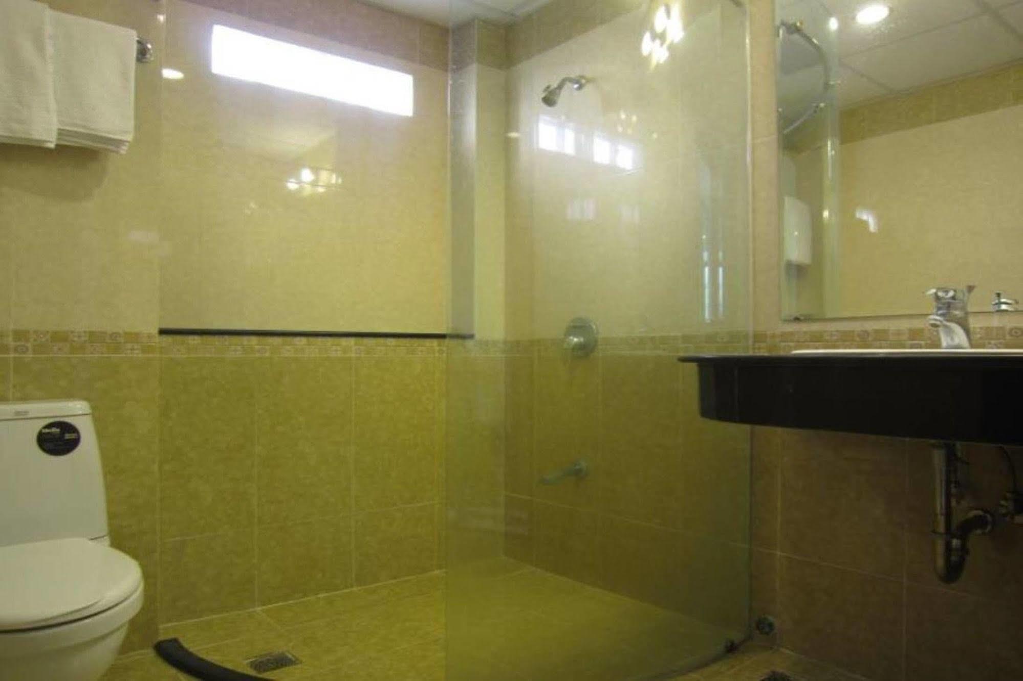 Hotel Quy Thanh Ho Chi Minh City
