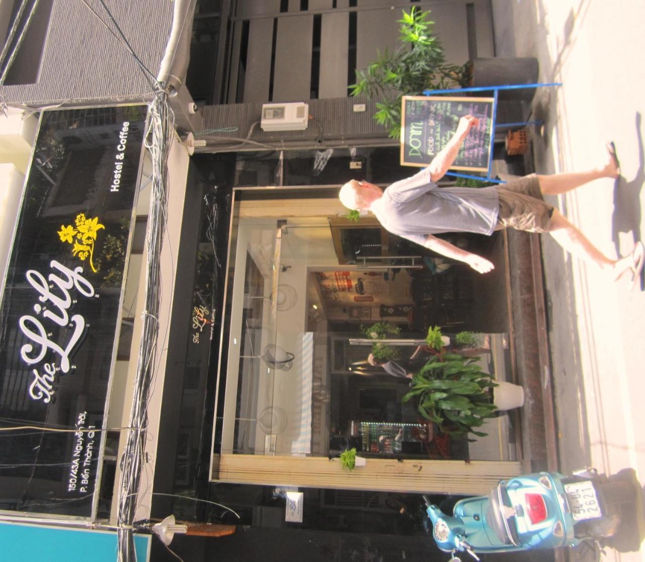 Homestay The Lily & Coffee Ho Chi Minh City