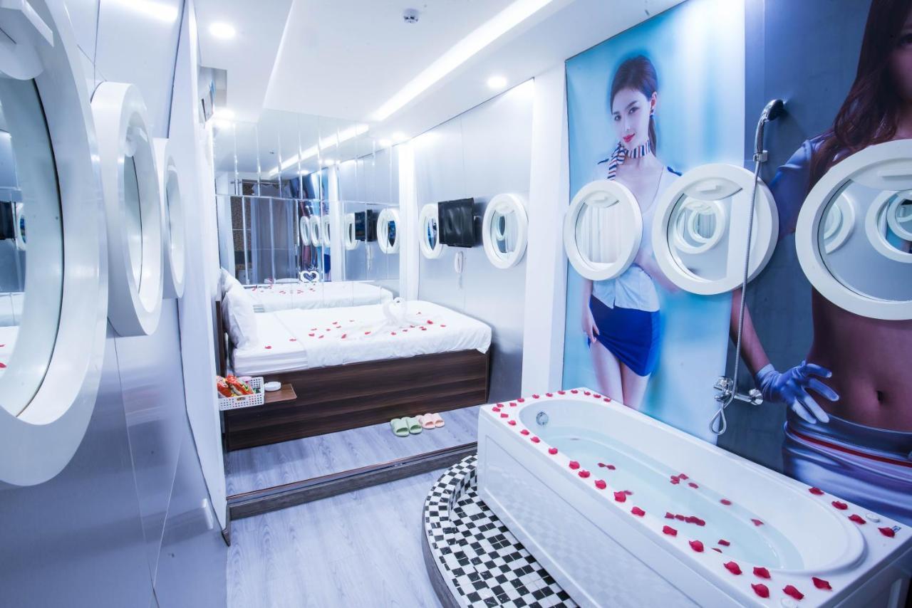 Novia Khách sạn 2*