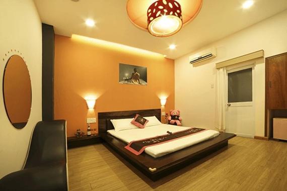 Hotel Sach *