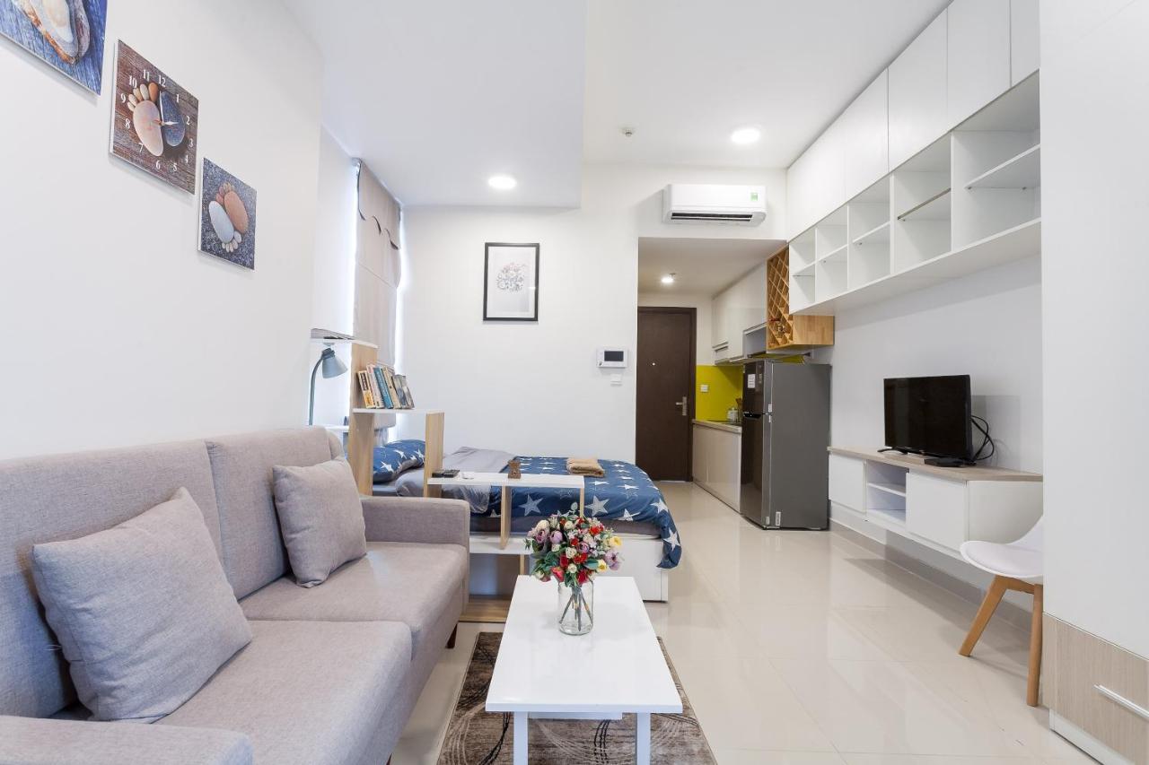 Infinity Pool Signature - Saigon Rivergate Apartment Ho Chi Minh City