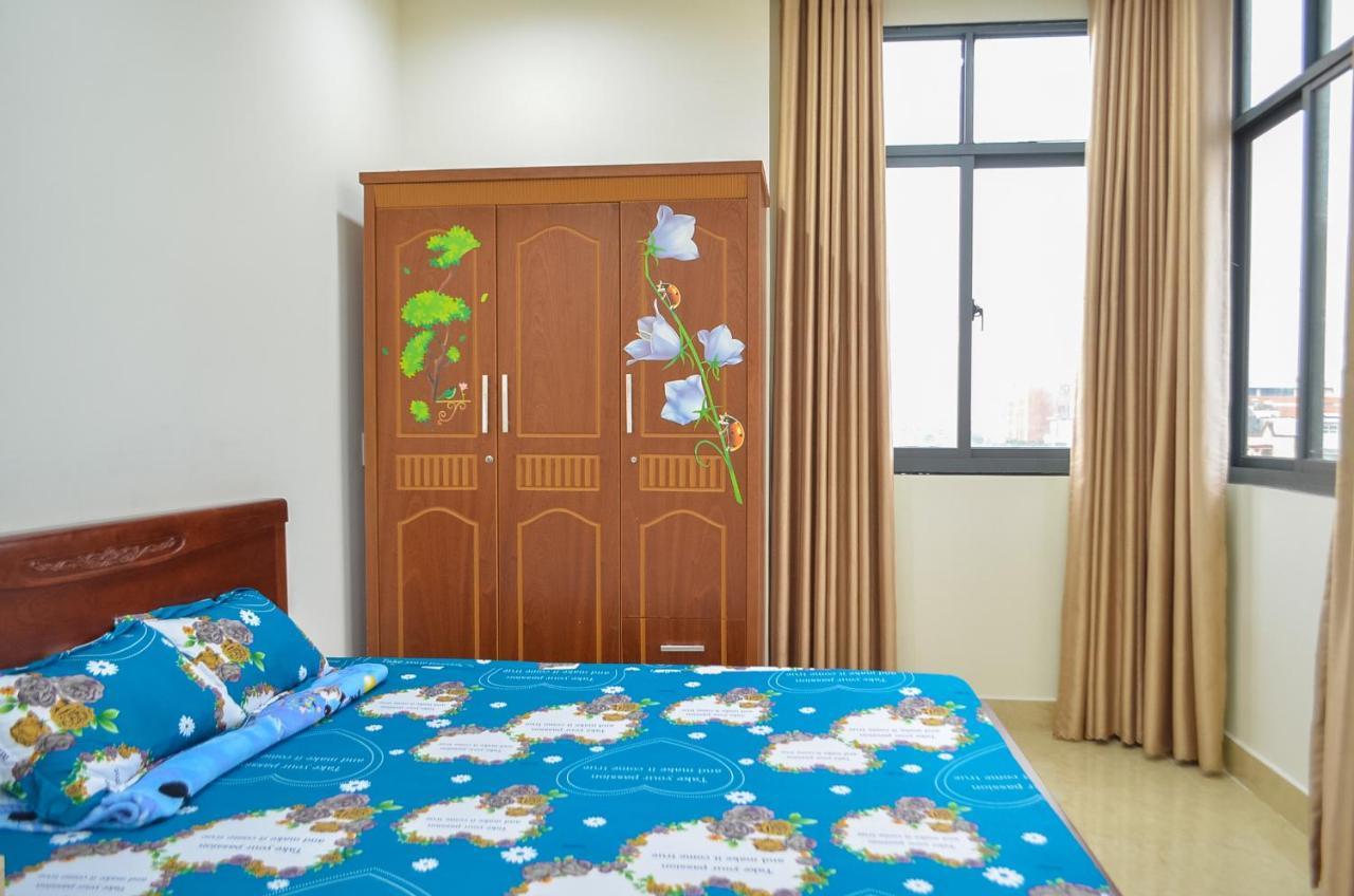 The Monday Apartment *