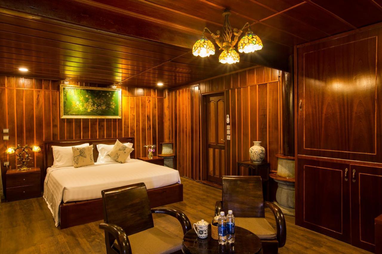 Saigon Riverside Retreat Hotel 3*