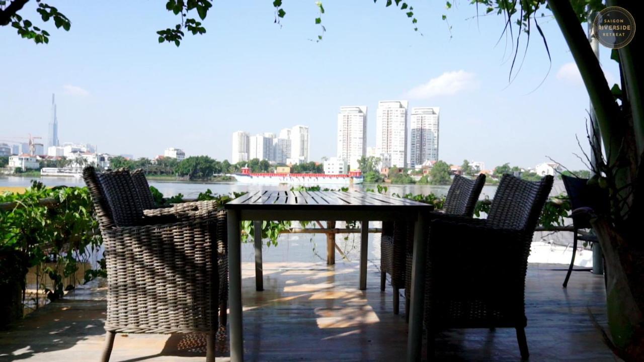 Hotel Saigon Riverside Retreat