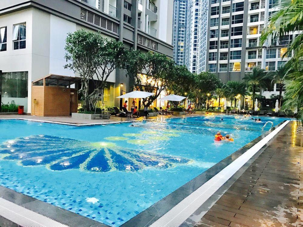 Landmark Plus, Vinhomes Central Park, 208 Nguyen Huu Canh, Phuong 22, Quan Binh Thanh *