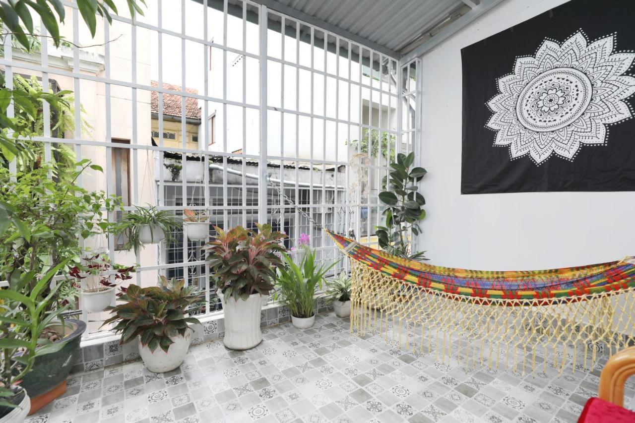 Guest house Saigon April 2*