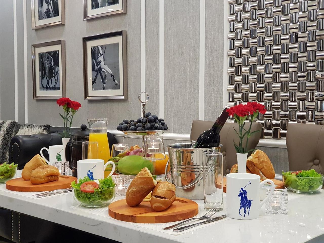 Apartment The Ralph Lauren *