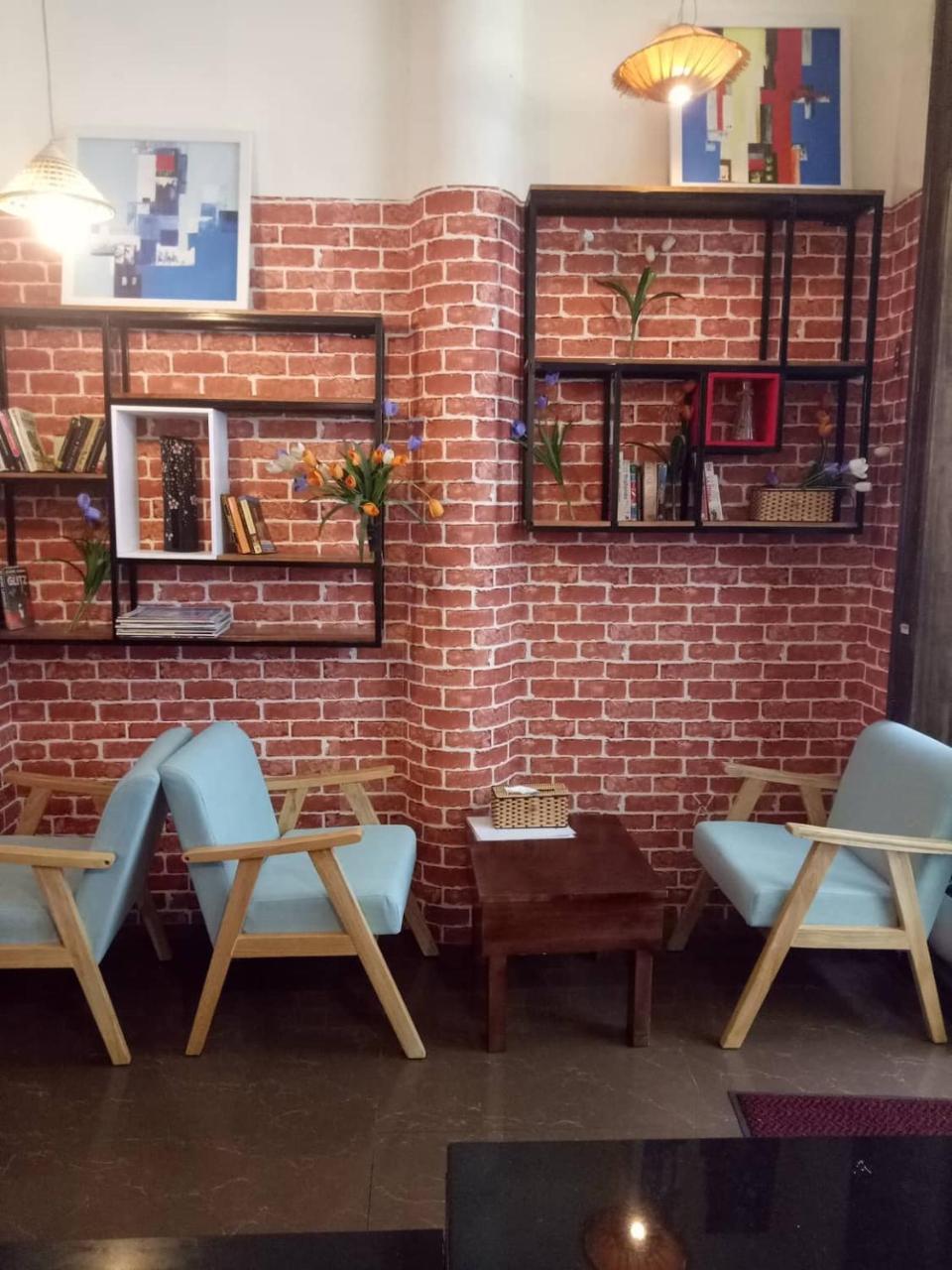 Hotel Canary Saigon