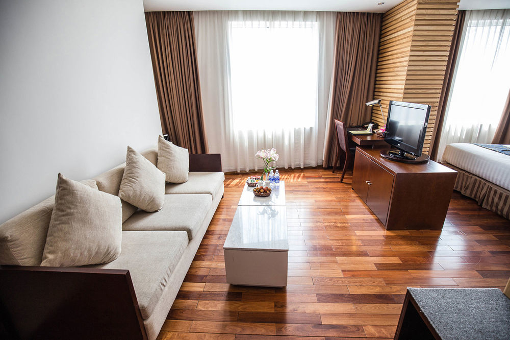 Golden Saigon Hotel 4*
