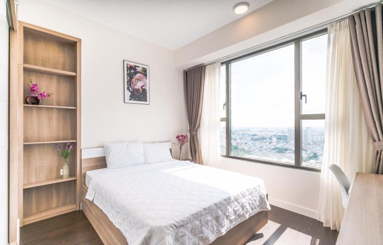 River Gate Apartment