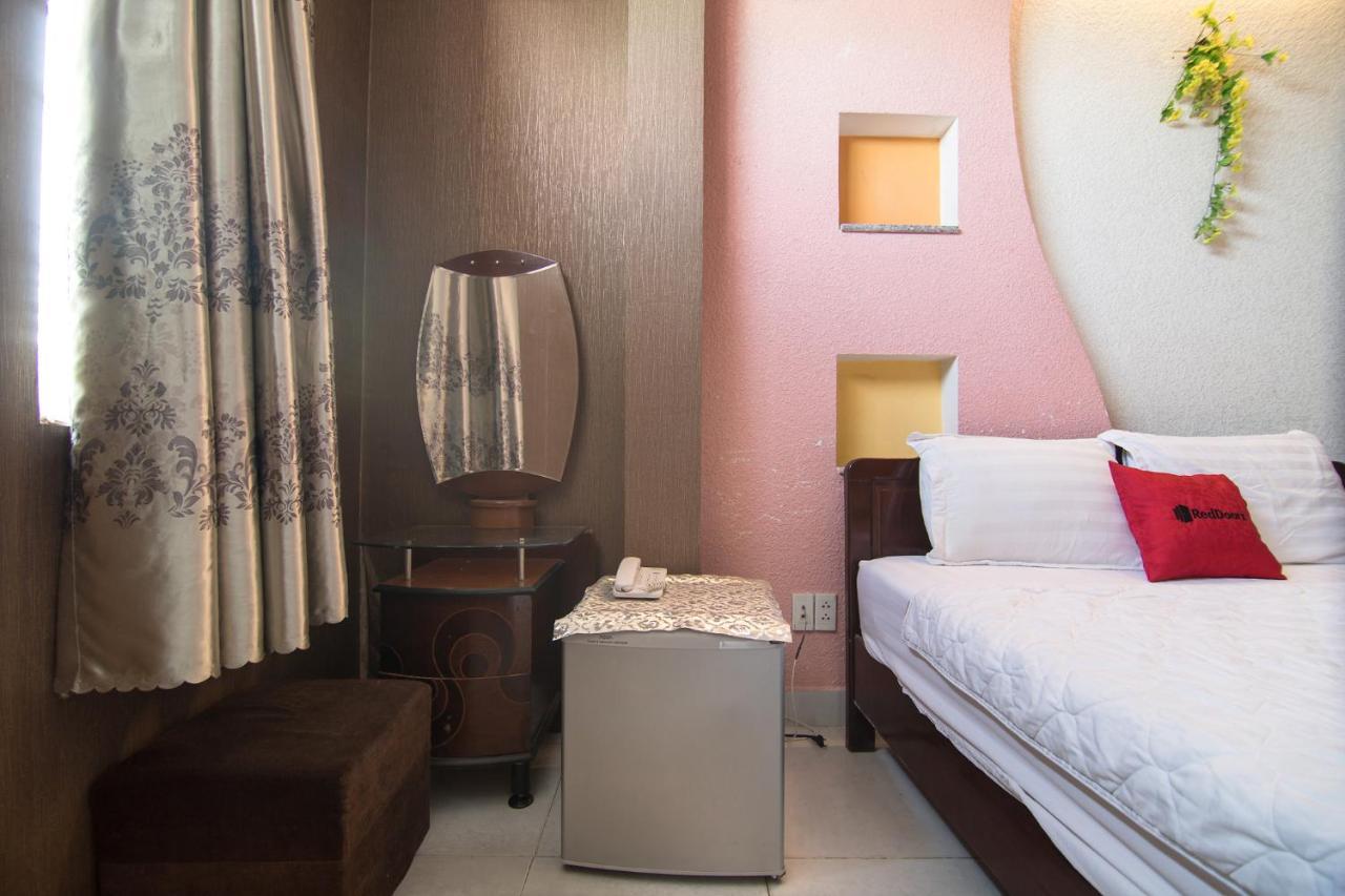 Reddoorz Near Aeon Mall Tan Phu 2 Khách sạn TP. Hồ Chí Minh