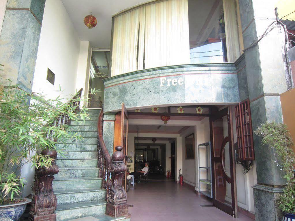 Lam Ngoc Bandar Ho Chi Minh