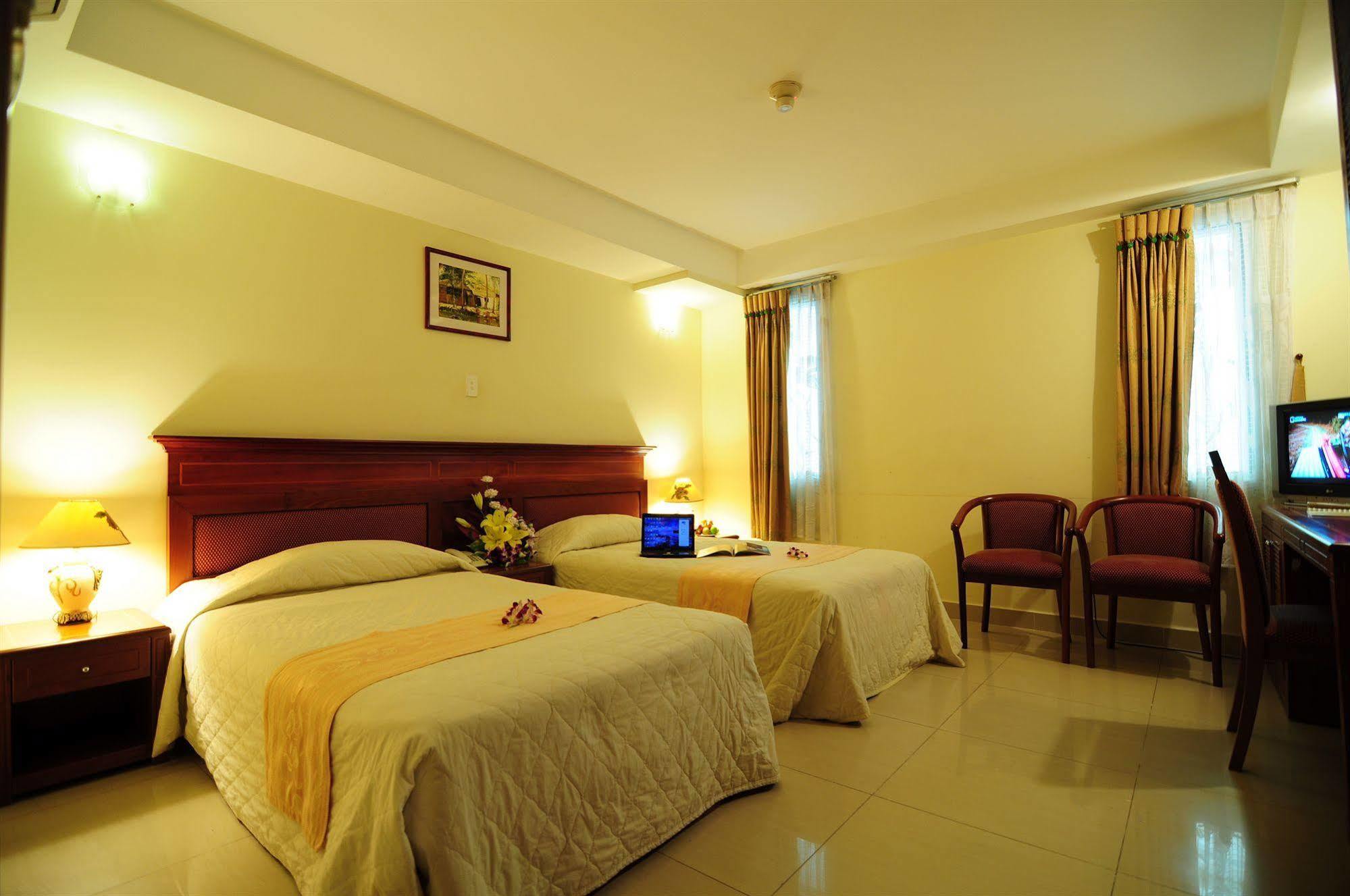 Khach San Phuoc Loc Tho 2 - 福禄寿 Hotel Ho Chi Minh City