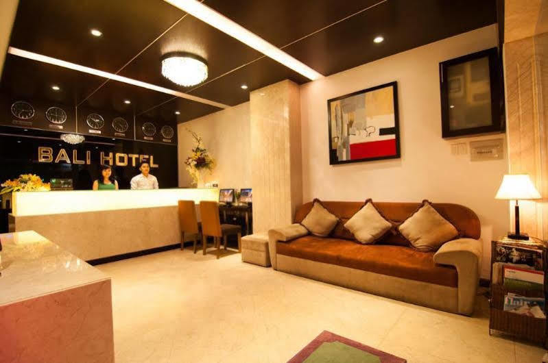Valentine Boutique - 29 Bui Vien Street 3* TP. Hồ Chí Minh
