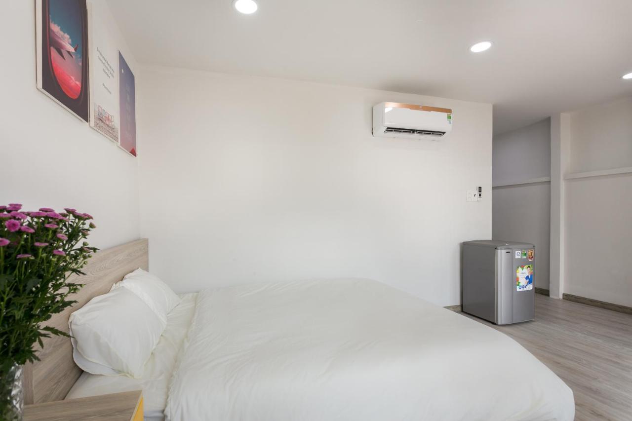 Dlux Saigon 3*