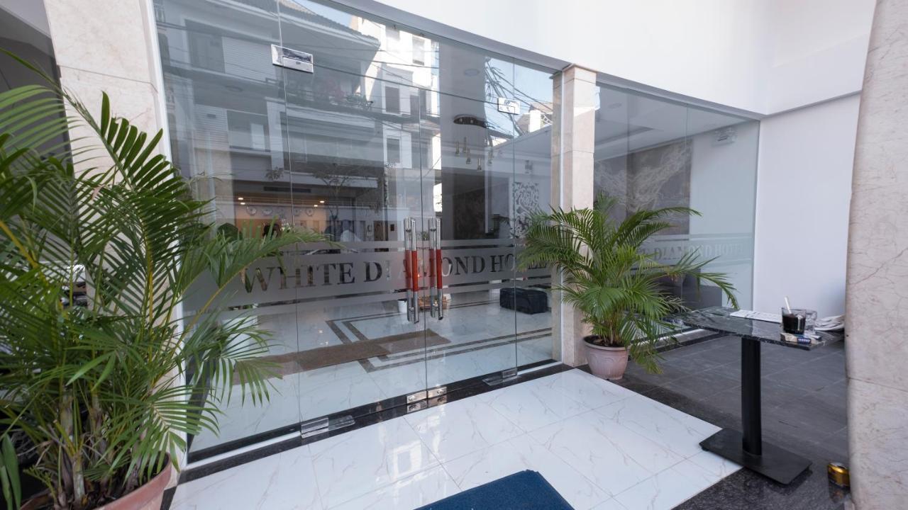 White Diamond - Airport Hotel 3*