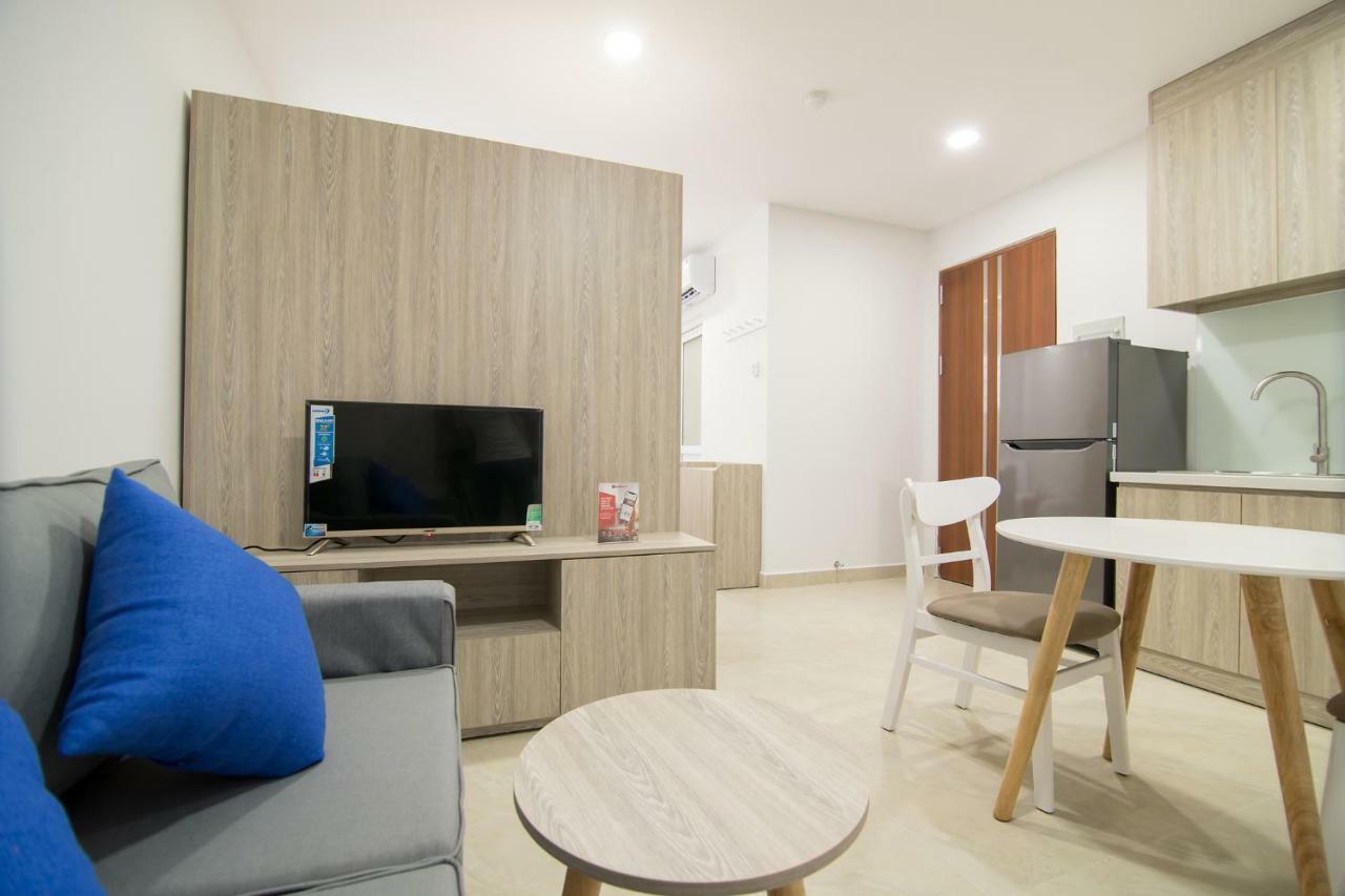 Reddoorz Premium Near Etown 3 Hotel Ho Chi Minh City