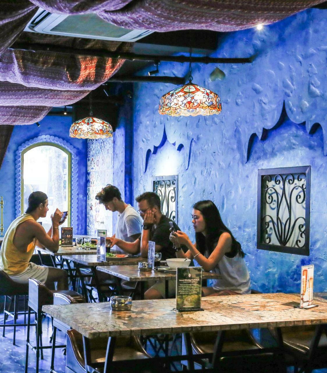 Aquarizon Boutique & Bar Hostel