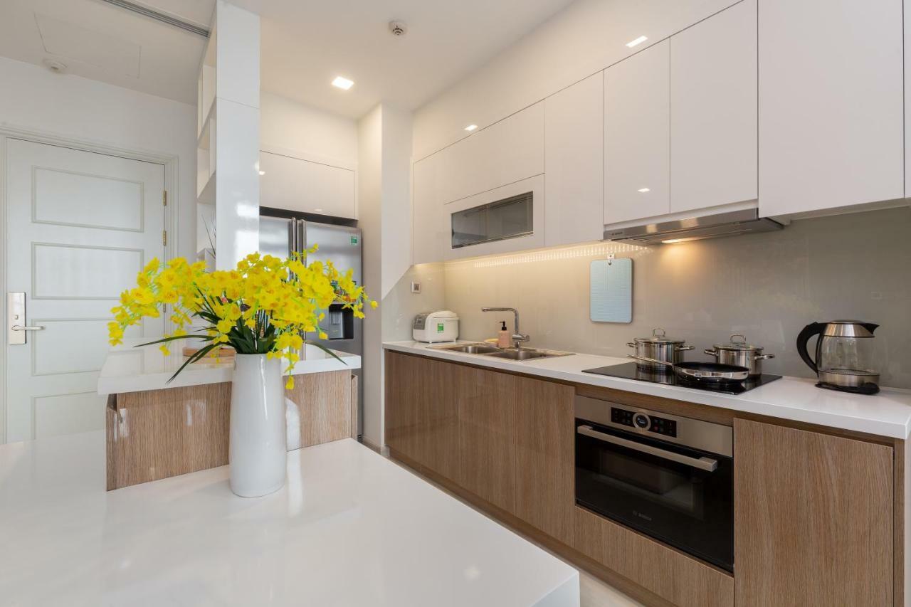 D-Home -5Star-3Bedrooms-Airport Pick-Up,Balcony180,D1, Hcmc Aparthotel *
