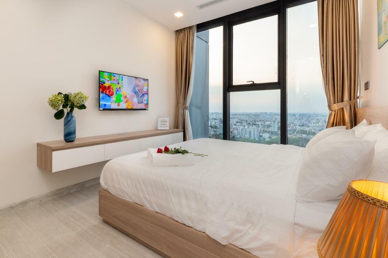 Aparthotel D-Home -5Star-3Bedrooms-Airport Pick-Up,Balcony180,D1, Hcmc Ho Chi Minh City