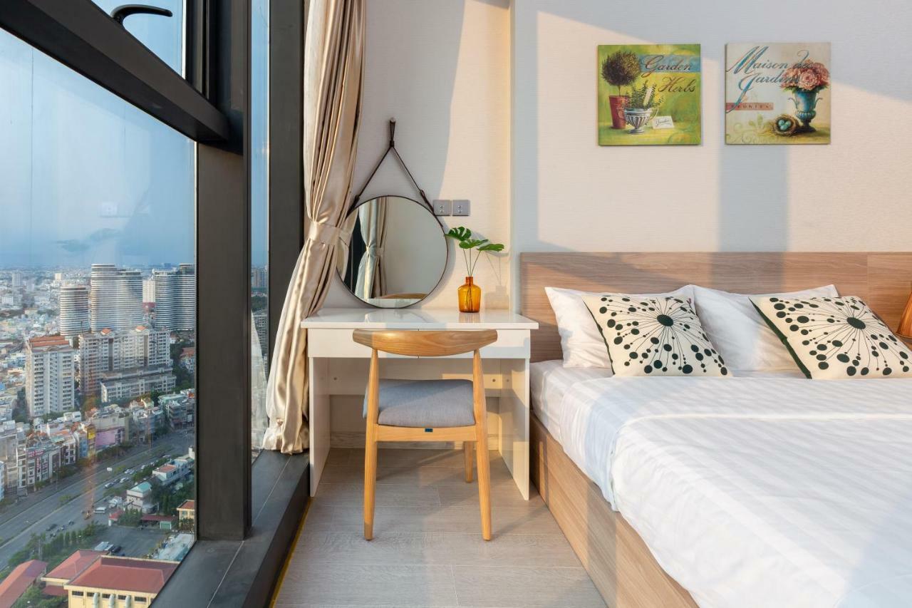 D-Home -5Star-3Bedrooms-Airport Pick-Up,Balcony180,D1, Hcmc * Ho Chi Minh City