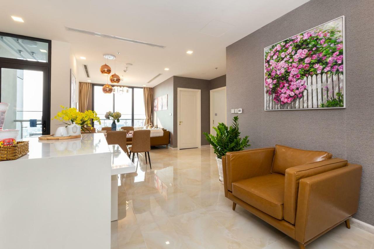 D-Home -5Star-3Bedrooms-Airport Pick-Up,Balcony180,D1, Hcmc * Ho Chi Minh City
