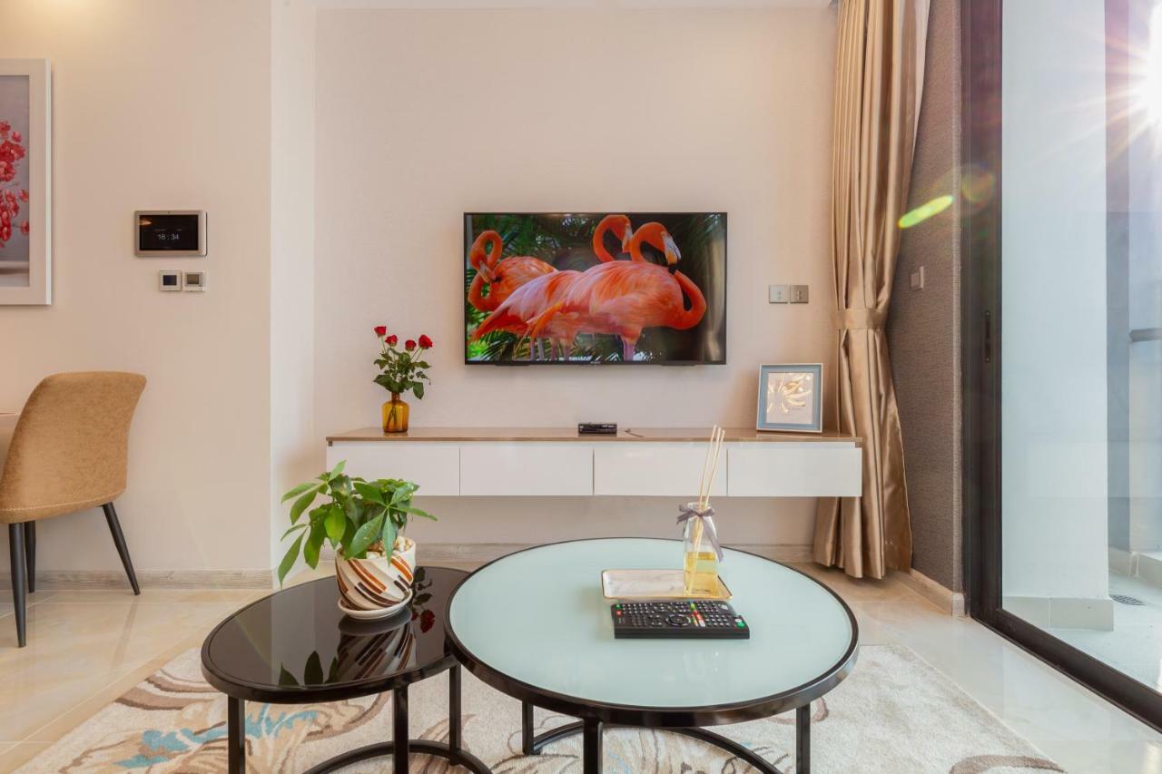 Aparthotel D-Home -5Star-3Bedrooms-Airport Pick-Up,Balcony180,D1, Hcmc Ho Chi Minh City