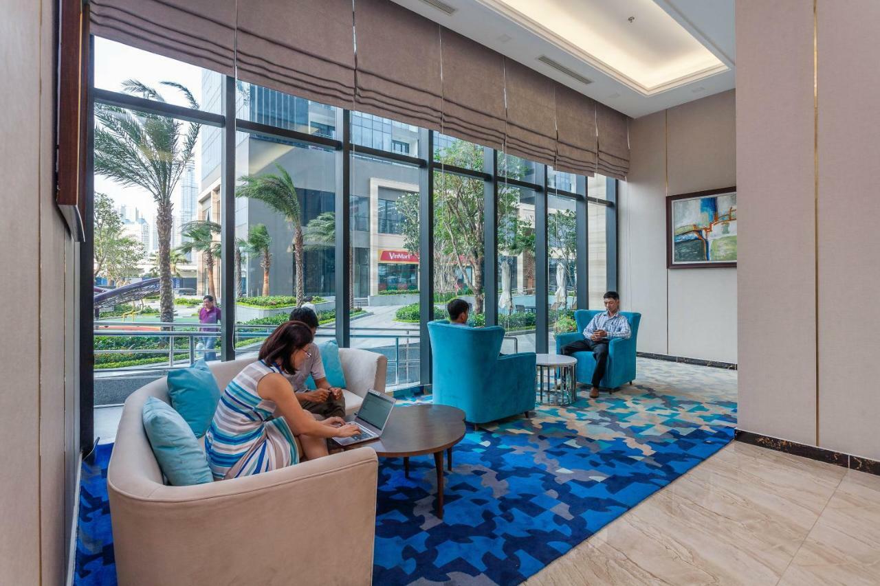 Aparthotel D-Home -5Star-3Bedrooms-Airport Pick-Up,Balcony180,D1, Hcmc *