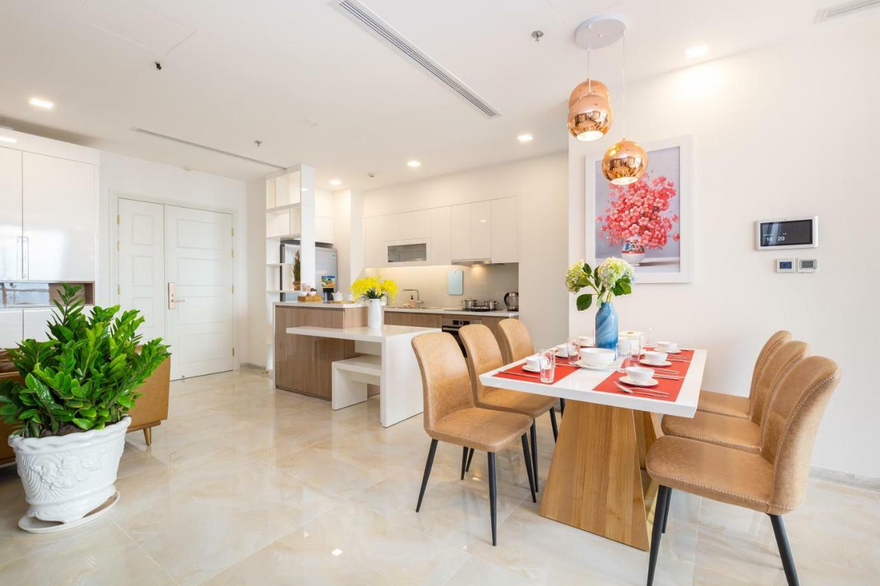 D-Home -5Star-3Bedrooms-Airport Pick-Up,Balcony180,D1, Hcmc Aparthotel
