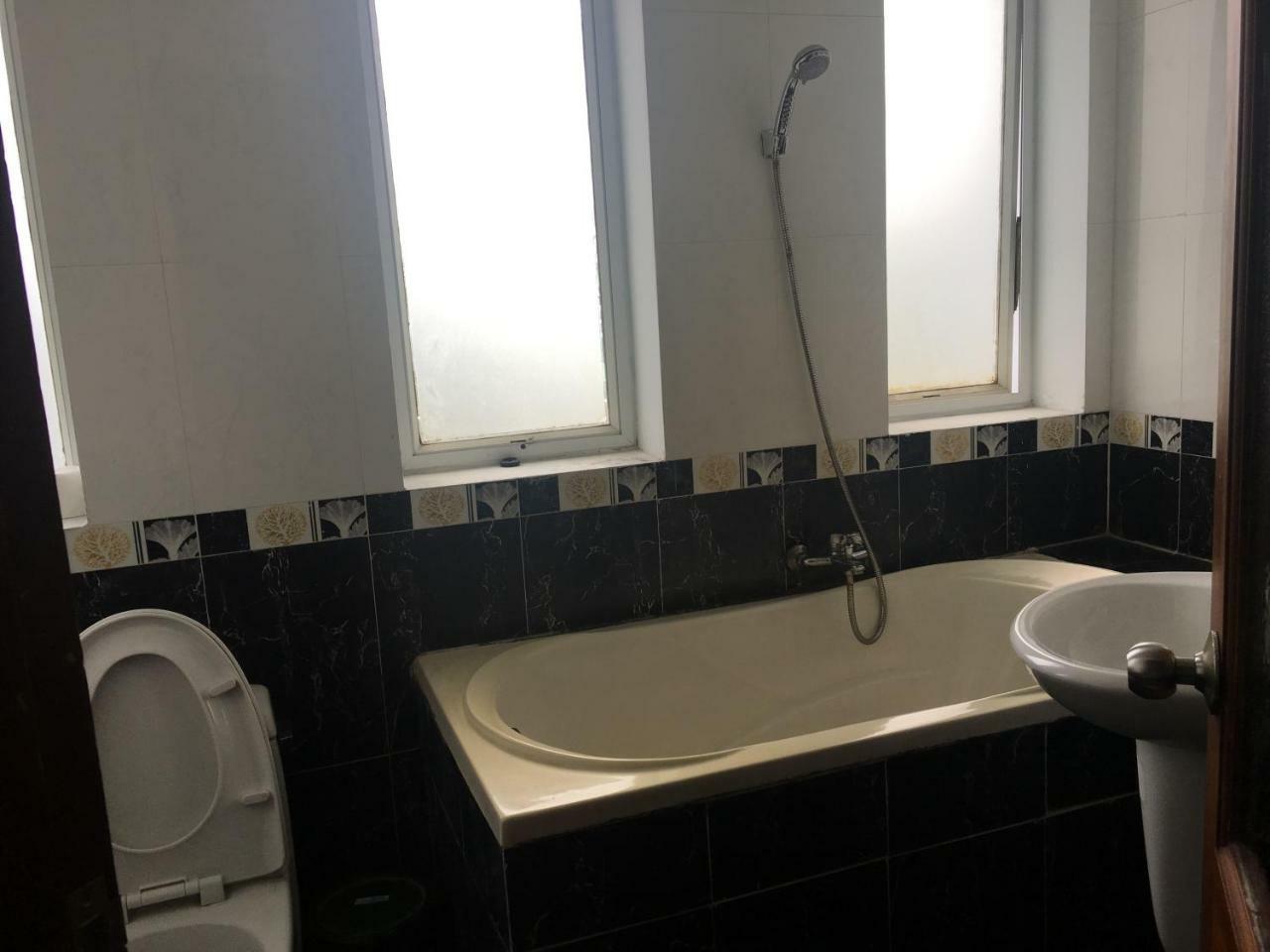 Hotel Khach San Hoang Nhat Minh Ho Chi Minh City