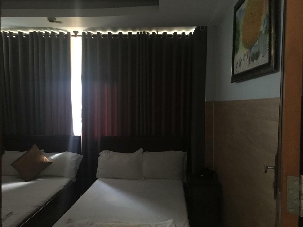 Khach San Hoang Nhat Minh Ho Chi Minh City