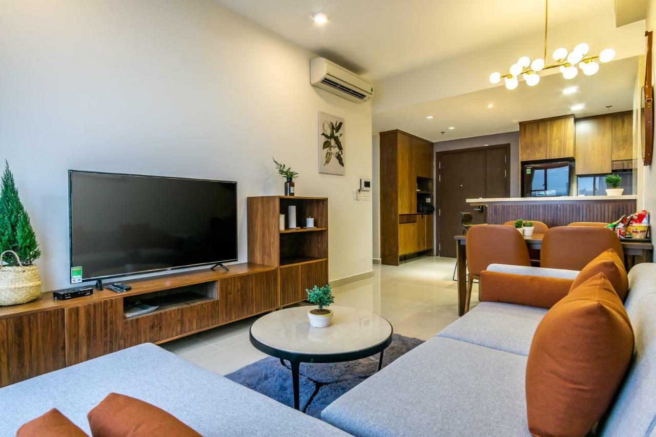 Apartment 151 Ben Van Don *