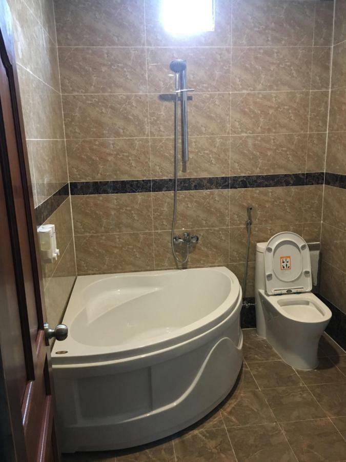 Hotel Phuong Ly Ly *