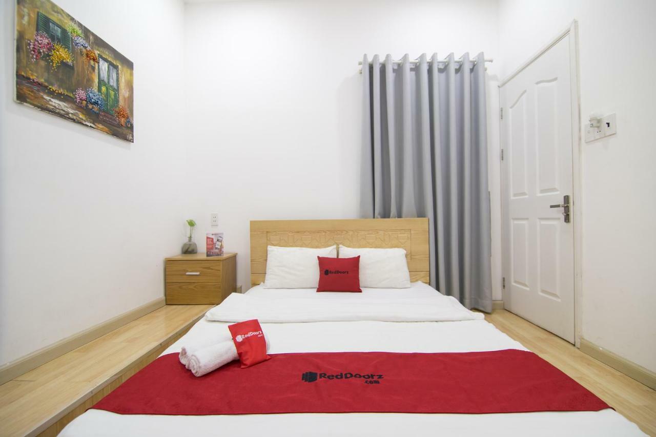 Reddoorz Near Nguyen Hue Walking Street 2 - Dorms Available Ho Chi Minh City