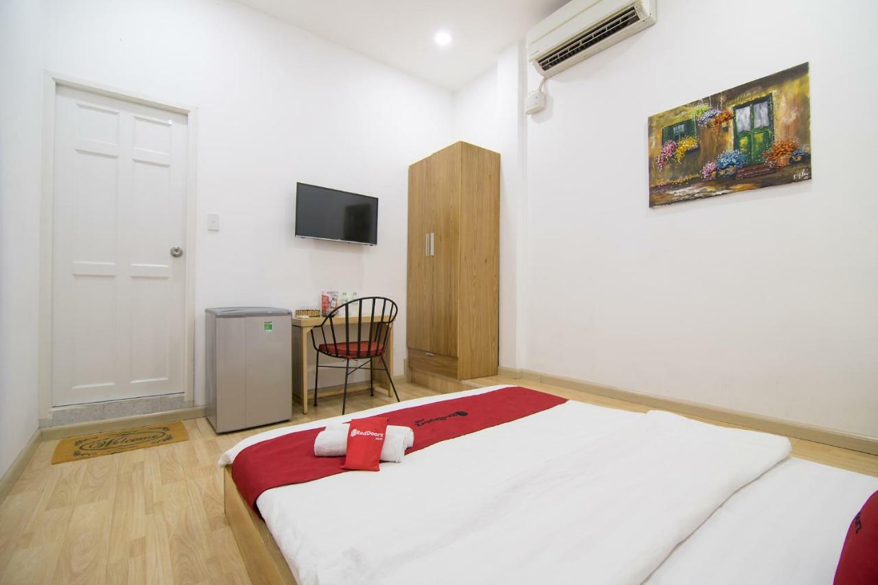 Reddoorz Near Nguyen Hue Walking Street 2 - Dorms Available 3*