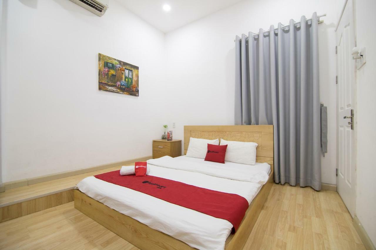 Reddoorz Near Nguyen Hue Walking Street 2 - Dorms Available Hotel