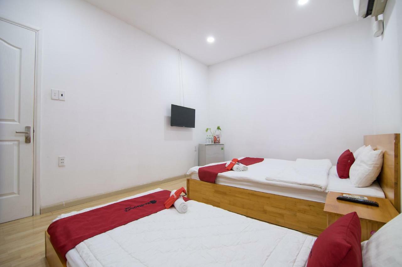 Hotel Reddoorz Near Nguyen Hue Walking Street 2 - Dorms Available 3*