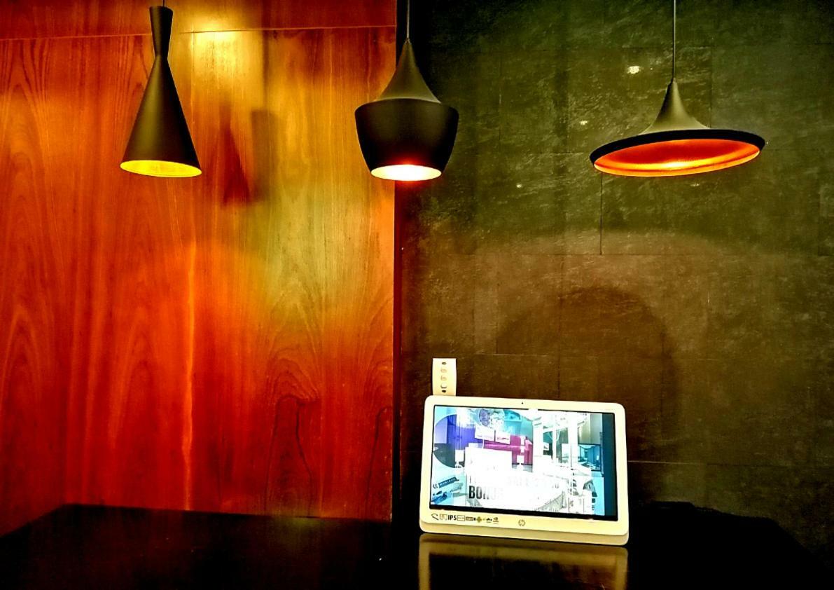 Aha Friday Hotel Le Hong Phong