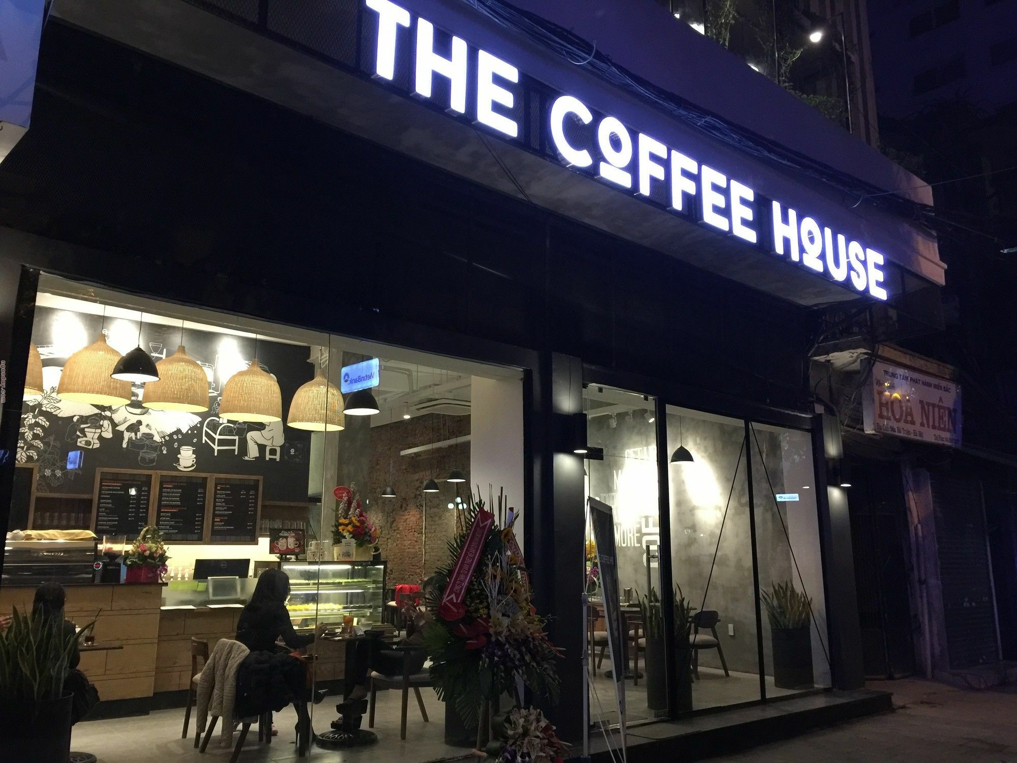 Modern Saigon Hotel