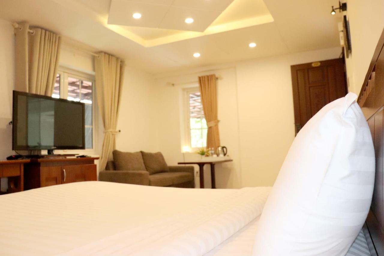 Hotel Kingdom &