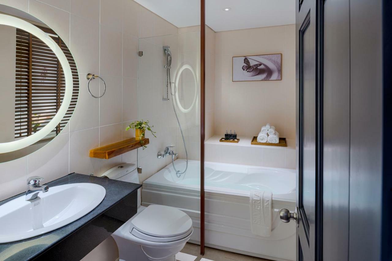 Hotel Silverland Min