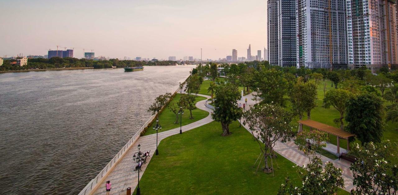 Hoasun Des Arts - Landmark 81 Tower *