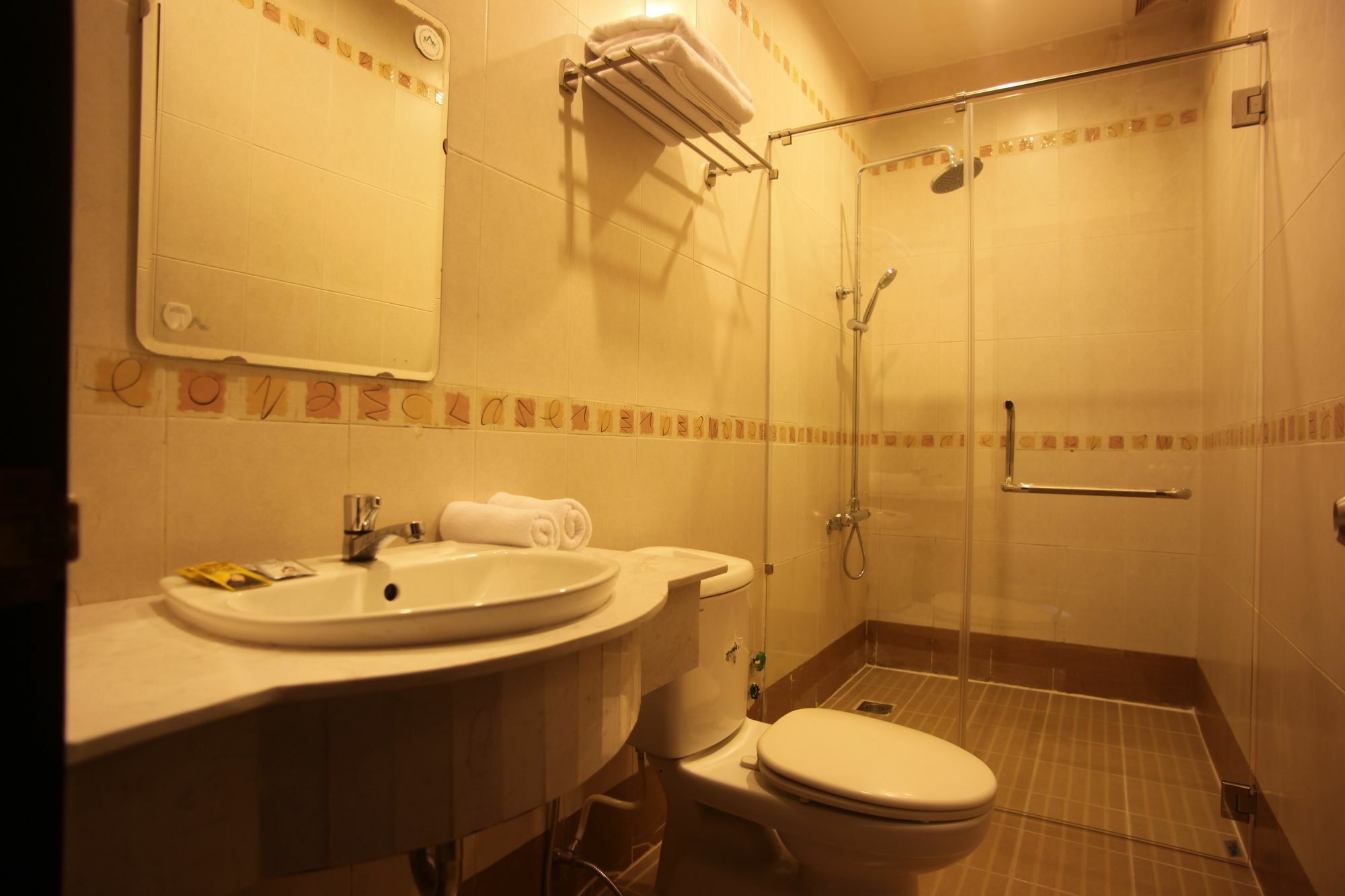 Aha Friday Hotel Le Hong Phong Hotel Ho Chi Minh City