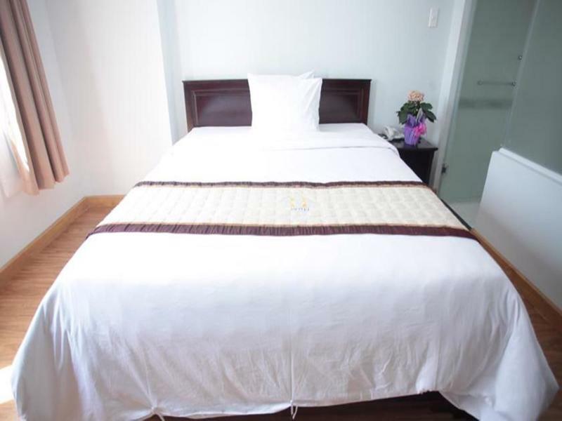 Gia Hoa Airport Hotel 2*