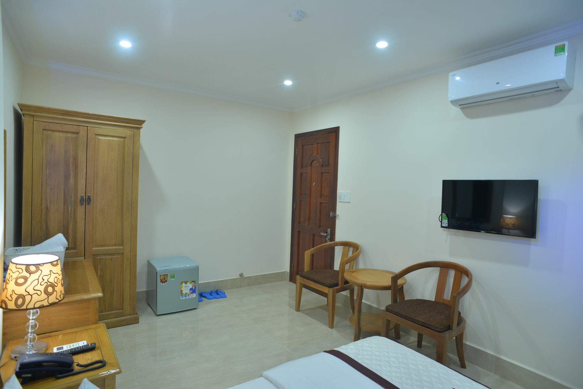 Hotel Atana