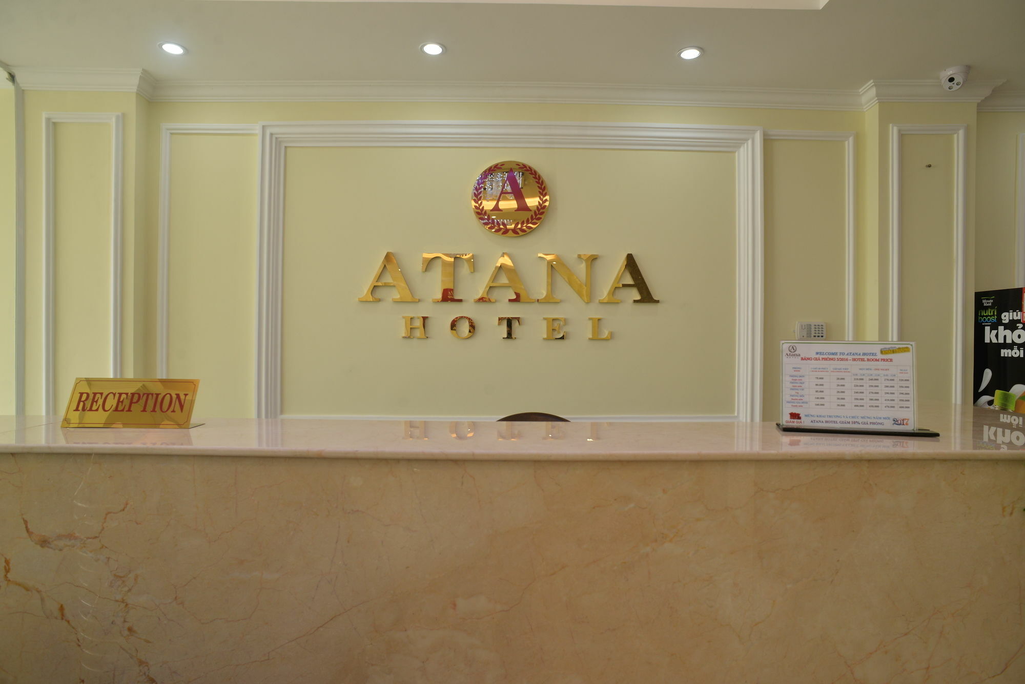 Hotel Atana