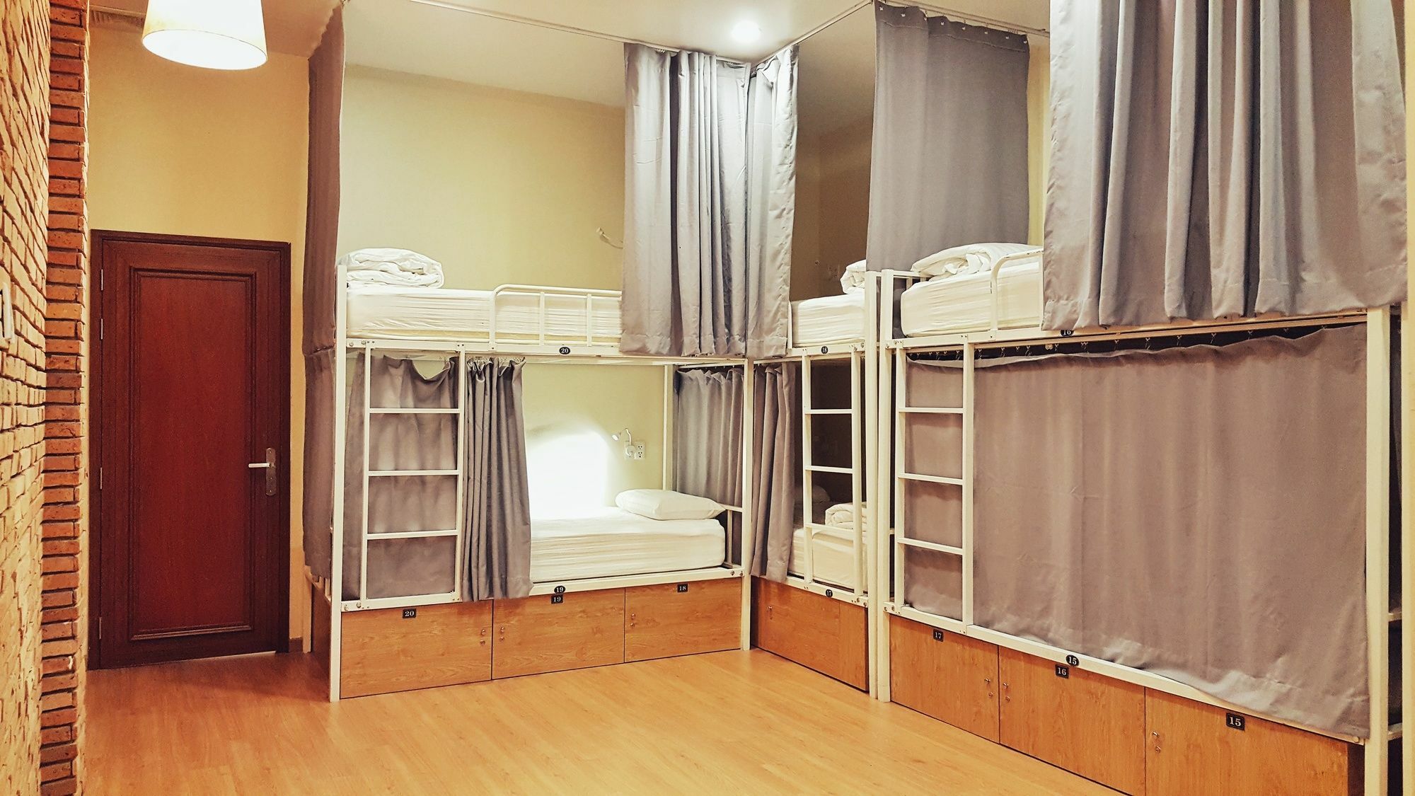 Vy Da Backpackers Asrama *